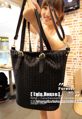 หมดค่ะ กระเป๋าLuluhouse รุ่น L90-03 กระเป๋าสะพายนำเข้าเกรดpremiumมากๆ จากLuluhouseของแท้100% 